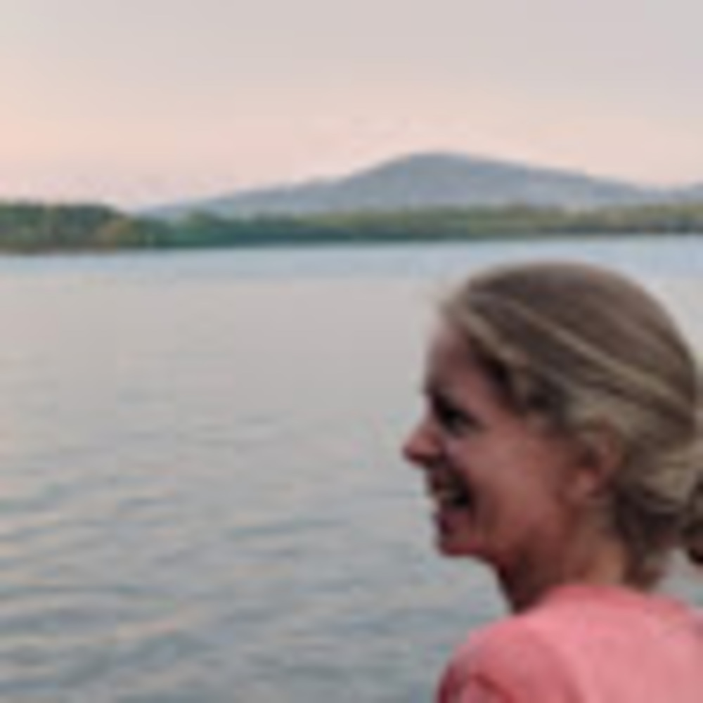 Meet your Posher, Isabel